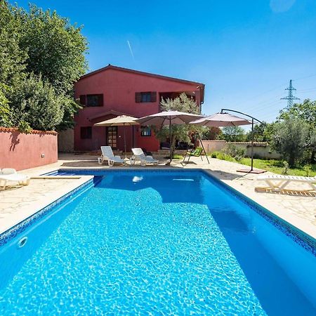 Holiday Home Pina Пула Экстерьер фото