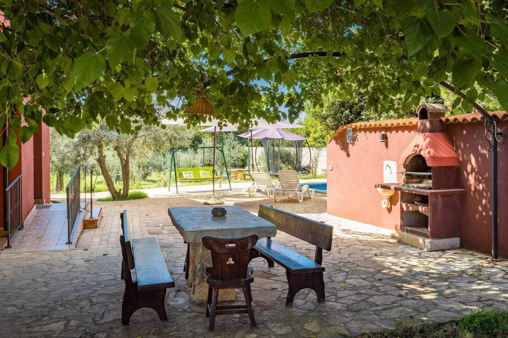 Holiday Home Pina Пула Экстерьер фото